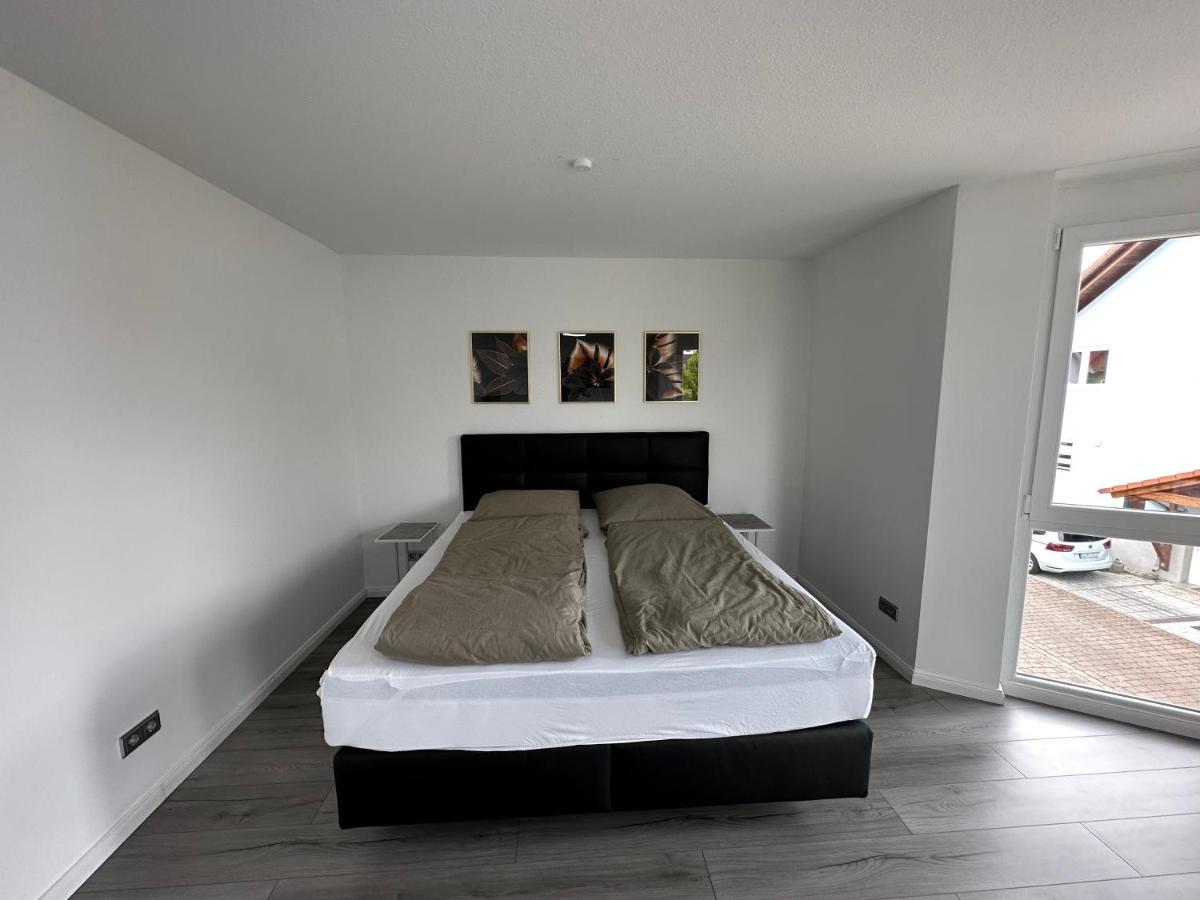 Deluxe Appartement Graben-Neudorf Eksteriør billede